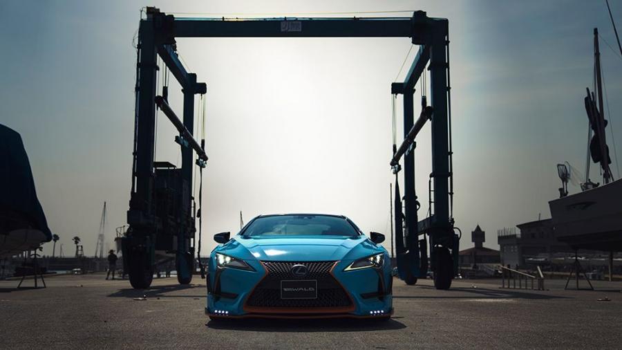  Lexus LC500 Semi-Gulf by Wald 2018 года  (фото 3 из 15)
